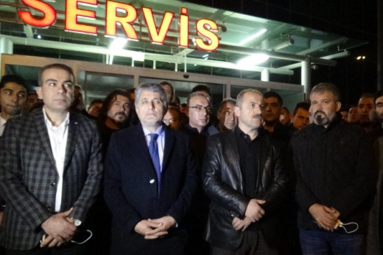 Askerlere kan vermek i&ccedil;in vatandaşlar hastaneye koştu