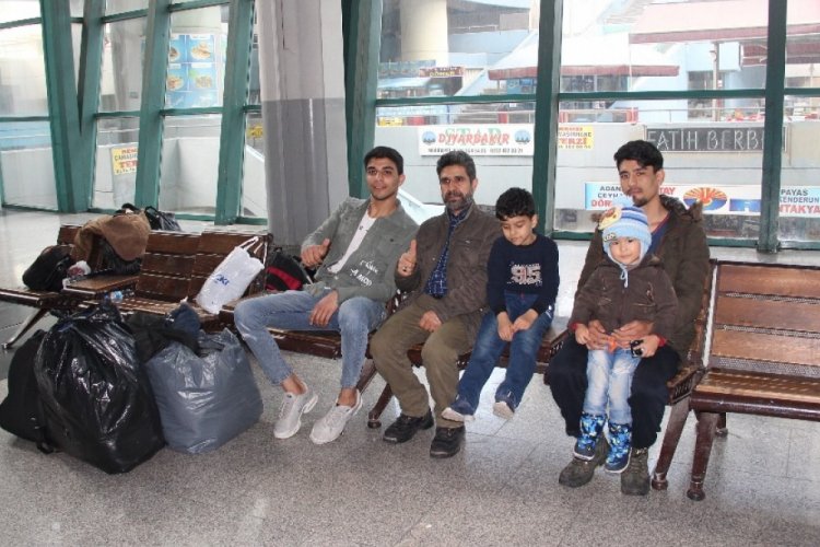 İzmir otogarında g&ouml;&ccedil;men hareketliliği