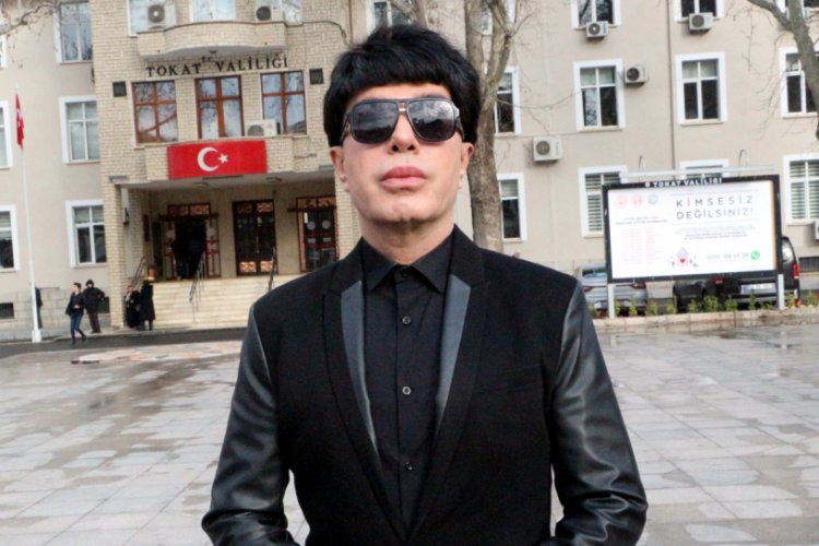 Yılmaz Morg&uuml;l, konserlerini iptal etti