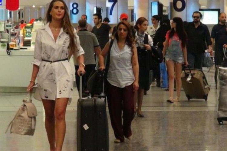 Rus turistler son gelişmelere rağmen T&uuml;rkiye'yi tercih ediyor