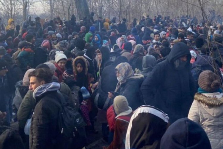 Yunanistan ve Bulgaristan'a g&ouml;&ccedil;menler i&ccedil;in &ccedil;ağrı yapıldı