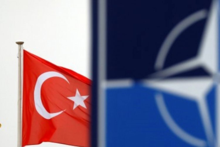 Atina NATO itirazını geri &ccedil;ekti