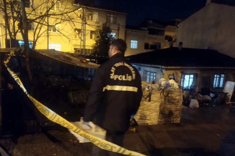 Bı&ccedil;aklı kavga: 1 &ouml;l&uuml; 2 yaralı