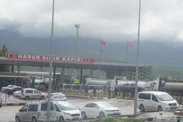 Habur Sınır Kapısı 'koranavir&uuml;s' nedeniyle kapatıldı