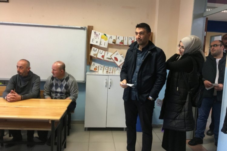 Olmayan mahalle i&ccedil;in muhtarlık se&ccedil;imi yapıldı