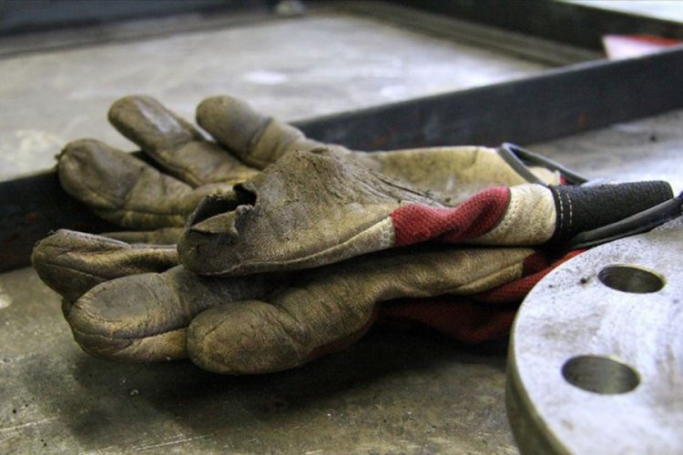 Uygur T&uuml;rklerinin &uuml;nl&uuml; markaların fabrikalarında zorla &ccedil;alıştırıldığı iddia edildi