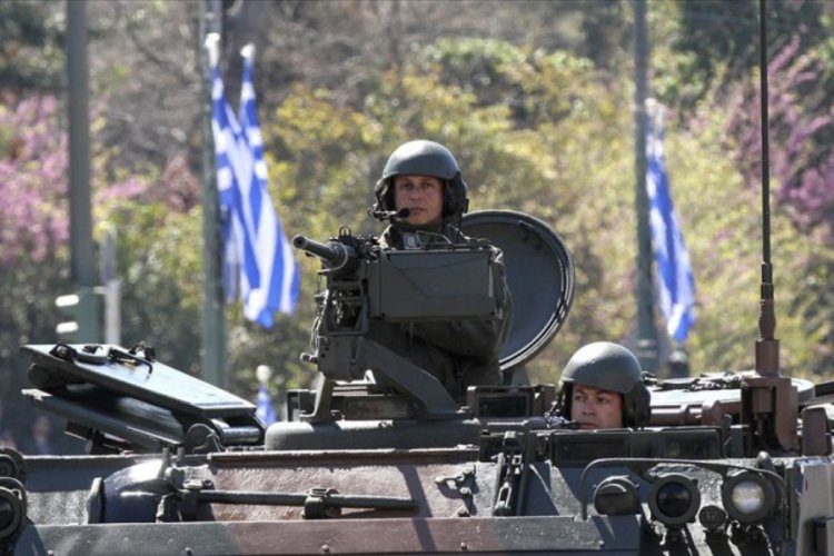 Yunanistan, T&uuml;rkiye sınırında ger&ccedil;ek mermilerle askeri tatbikat yapacak