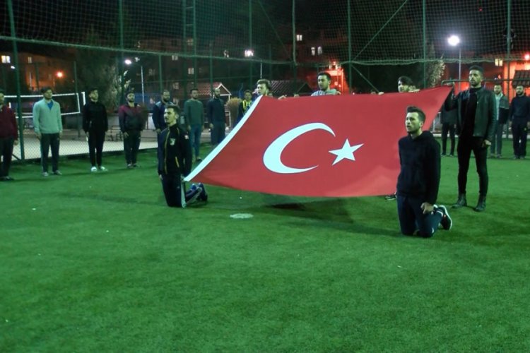 &Ouml;ğrencilerden 'Bahar Kalkanı Harekatı'na destek