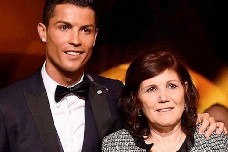 Ronaldo'nun annesi Dolores Aveiro fel&ccedil; ge&ccedil;irdi