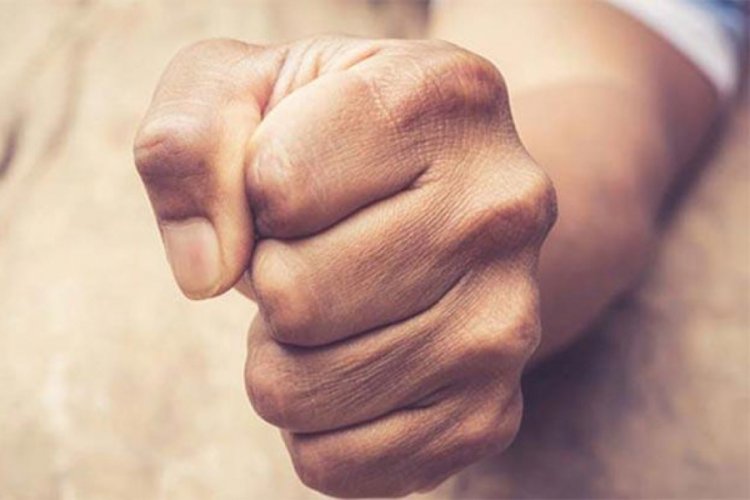 &Ouml;fke ve panik atak krizlerini kontrol etmenin yolları