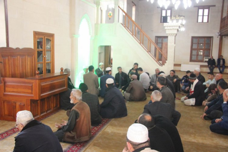 Kilis'te İdlib şehitleri i&ccedil;in mevlit okutuldu, helva dağıtıldı