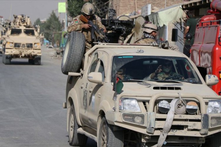 Afganistan'da Taliban saldırılarına tekrar başladı