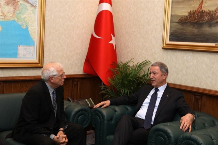 Bakan Akar ve AB Komisyonu Başkan Yardımcısı bir araya geldi