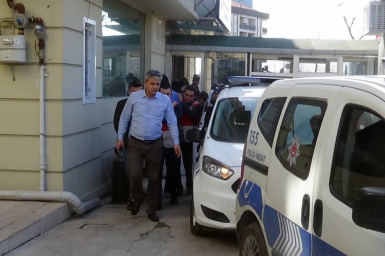 'Savcıyım' diye vatandaşı dolandıranlar birbirlerini de dolandırmaya kalktı