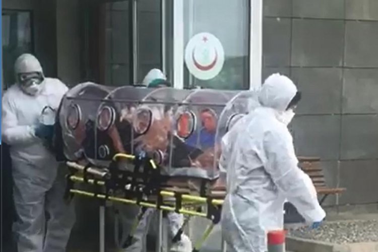 Umre d&ouml;n&uuml;ş&uuml; rahatsızlanınca koronavir&uuml;s ş&uuml;phesiyle g&ouml;zlem altına alındı