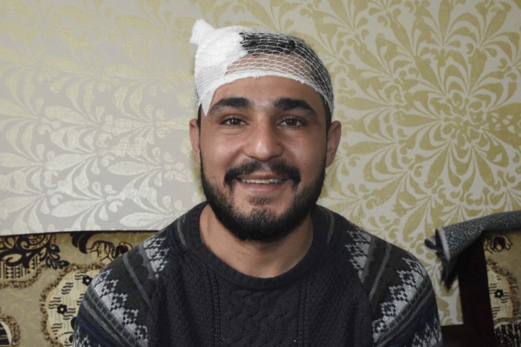 G&ouml;&ccedil;menlerle birlikte Yunanistan sınırını ge&ccedil;en Uğur: Baba hasretim vardı