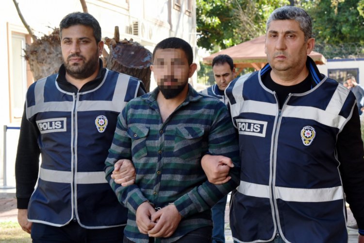 Sevgilisinin platonik aşığı, otomobilini yaktı