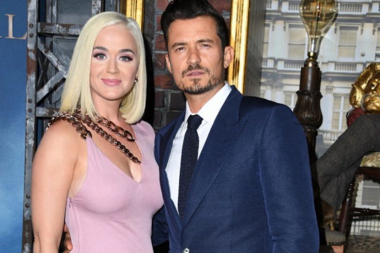 Orlando Bloom ile nişanlı olan Katy Perry hamile