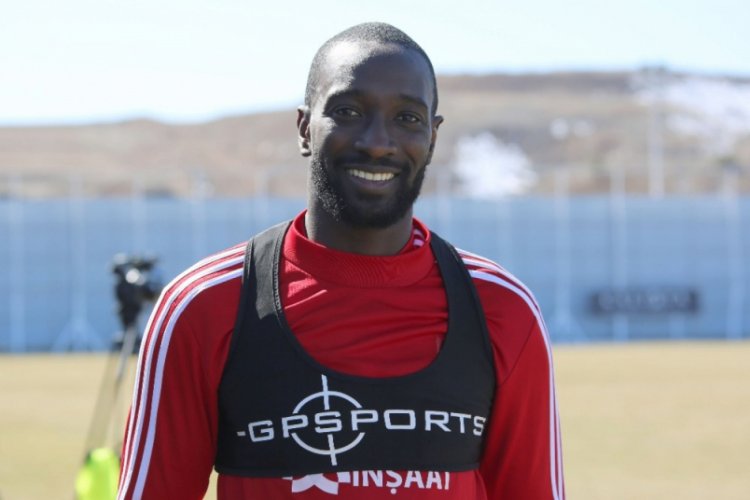 Yatabare: "Galatasaray'a gol atmak istiyorum"