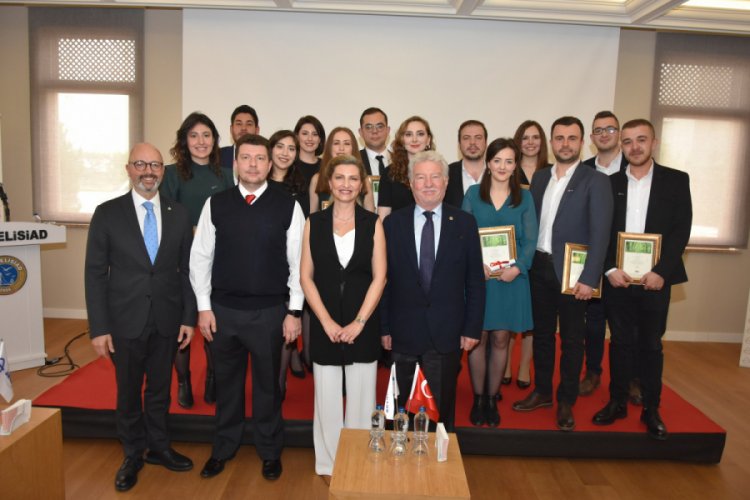 Bursa'da "Aktaş Kariyer Okulu" ilk mezunlarını verdi