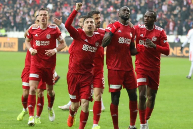 Sivasspor, 318 g&uuml;nd&uuml;r kaybetmiyor