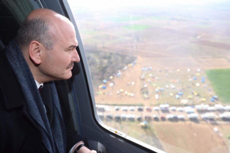 Bakan Soylu, Yunanistan sınırını havadan inceledi
