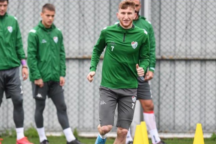 Bursaspor'da Burak Kapacak sevinci!
