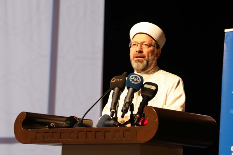 Ali Erbaş: Din istismarının &ouml;n&uuml;ne ge&ccedil;mek i&ccedil;in &ccedil;alışmalıyız