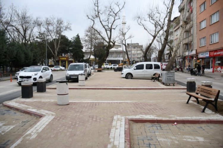 Bursa İneg&ouml;l'e &ccedil;evre d&uuml;zenlemesiyle otopark oluşturuldu