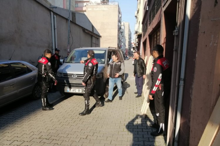 Mersin'de motorize ekipler, ani uygulamalarla su&ccedil;lulara g&ouml;z a&ccedil;tırmıyor