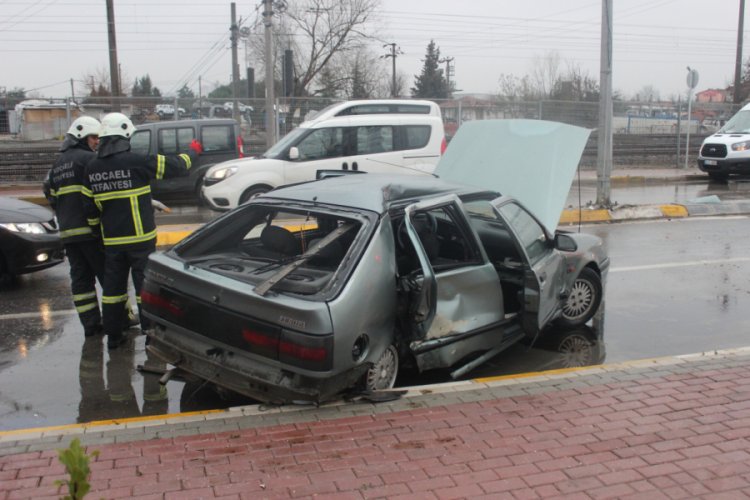3 aracın karıştığı trafik kazasında 1 kişi yaralandı