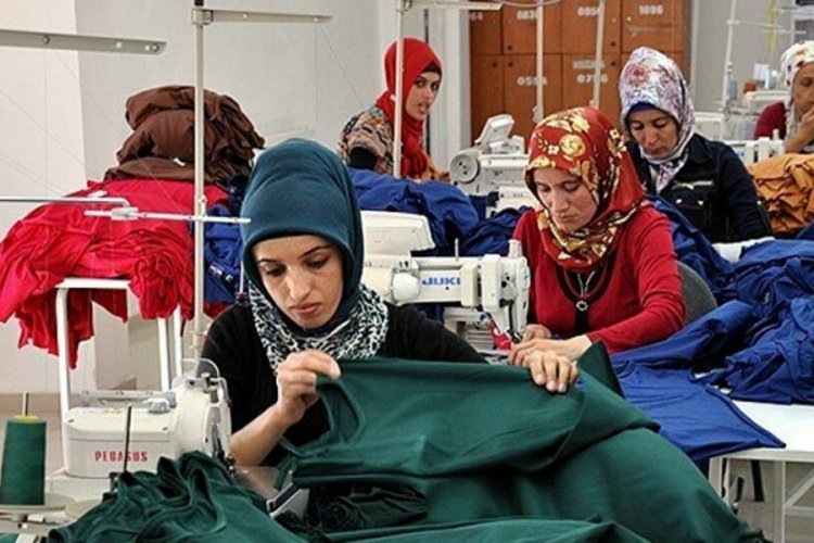 "T&uuml;rkiye'de kadınların y&uuml;zde 41.3'&uuml; kayıt dışı &ccedil;alışıyor"