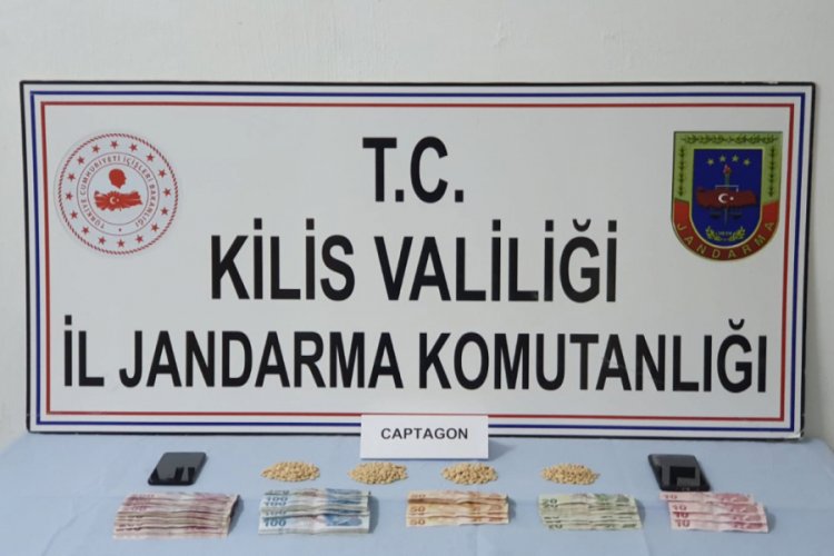 Kilis'te uyuşturucu operasyonu: 2 g&ouml;zaltı