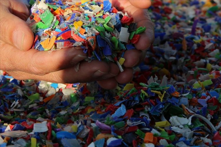 Plastik sekt&ouml;r&uuml; koronavir&uuml;s&uuml; 'avantaja &ccedil;evirebilir'