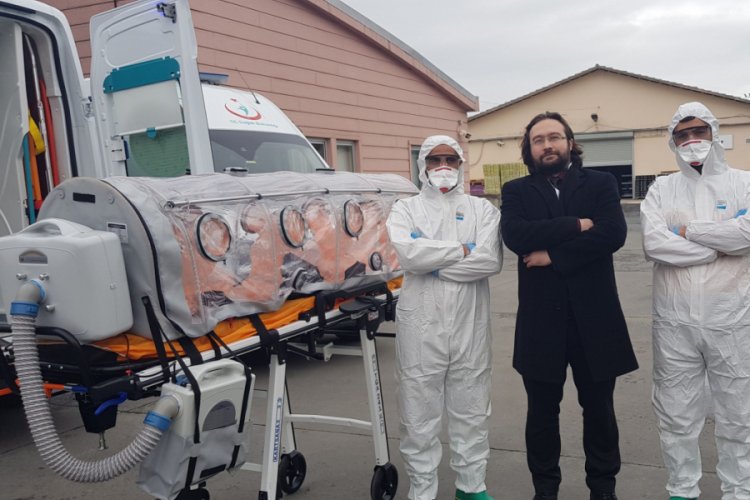 Sağlık Bakanlığı'ndan "izolasyonlu sedye" a&ccedil;ıklaması