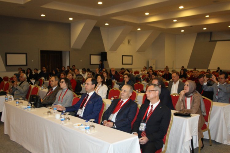 Bursa'da 16. Uludağ İ&ccedil; Hastalıkları Ulusal Kış Kongresi başladı