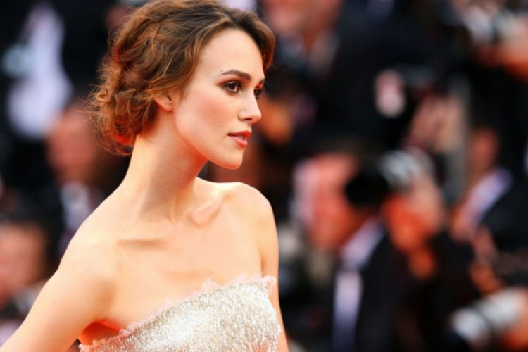 Keira Knightley c&uuml;retkar sahnelere veda etti