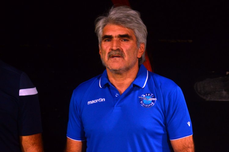 Adana Demirspor'da Uğur T&uuml;t&uuml;neker ile yollar ayrıldı