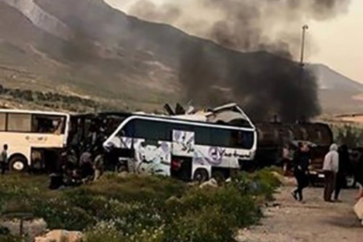 Şam'da yakıt tankeri ile iki yolcu otob&uuml;s&uuml; &ccedil;arpıştı: 30 &ouml;l&uuml;
