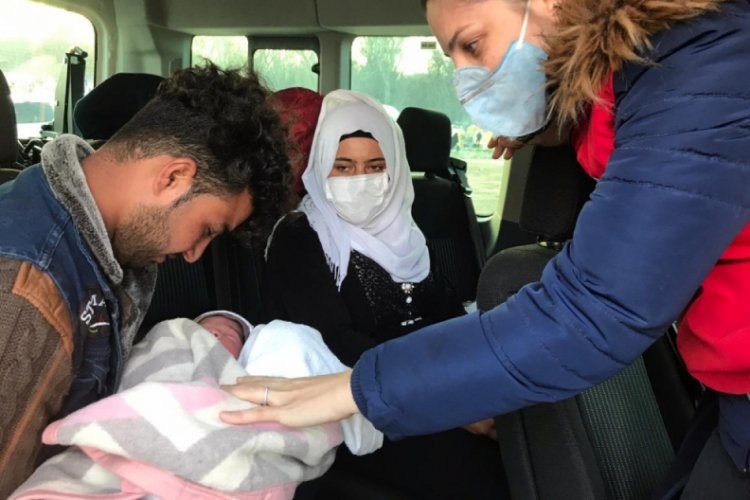 Umuda yolculukta d&uuml;nyaya g&ouml;zlerini a&ccedil;tı