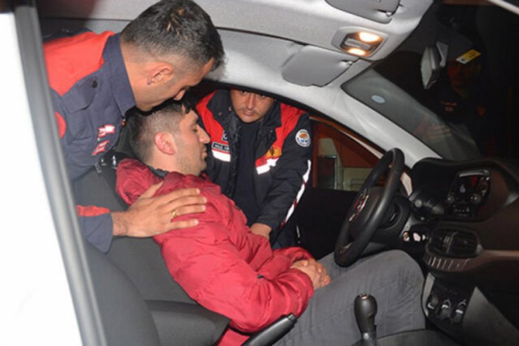 Polis ve itfaiye alarma ge&ccedil;ti! Uyuyakalmış