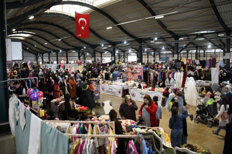 Bursa İneg&ouml;ll&uuml;ler, 'Yaşam ve Alışveriş Fuarı'na akın etti