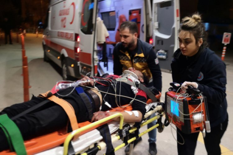 Bursa'da motosiklete &ccedil;arpan s&uuml;r&uuml;c&uuml; tutuklandı