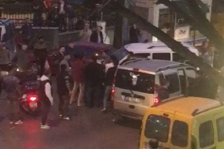 Yol verme kavgası kameraya yansıdı