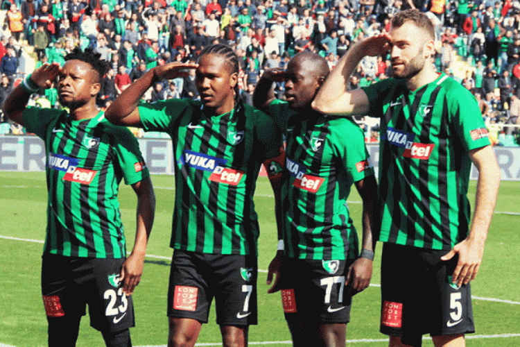 Denizlispor geleceğe umutla bakıyor
