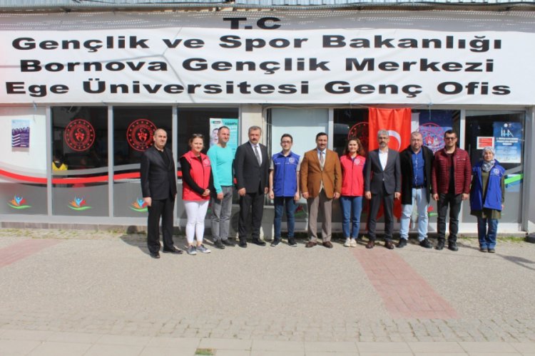 "Biz artık adı sporla anılan Roman gen&ccedil;liği istiyoruz"