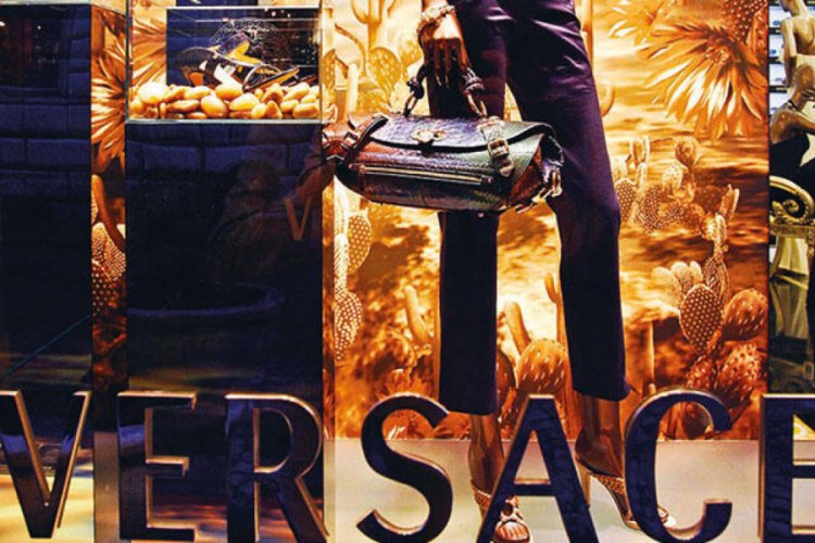 Versace, T&uuml;rk firmayı tazminata mahkum ettirdi