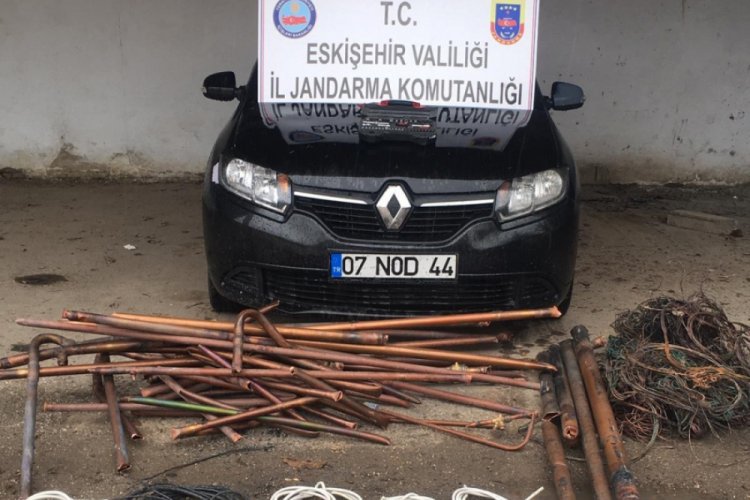 Bakır hırsızları su&ccedil;&uuml;st&uuml; yakalandı