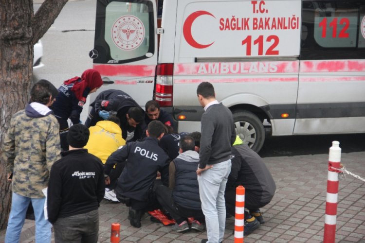 Alacak verecek davasında kan aktı: 3 yaralı