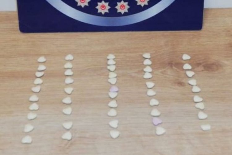 Bursa'da uyuşturucu operasyonu: 14 kişiye g&ouml;zaltı